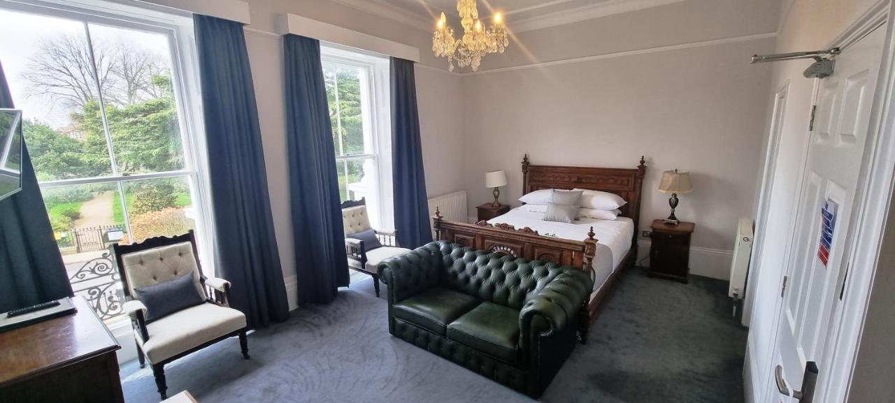 Anglesey Hotel Gosport Buitenkant foto